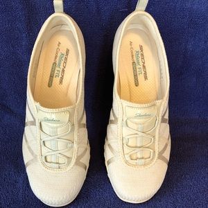 Skechers Relaxed Fit Breathe Easy A-Look Slip-on Shoes